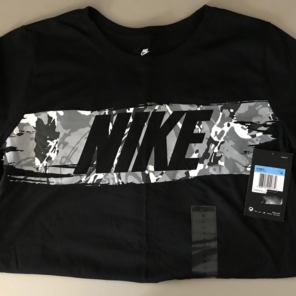 Nike Graphic T-shirt